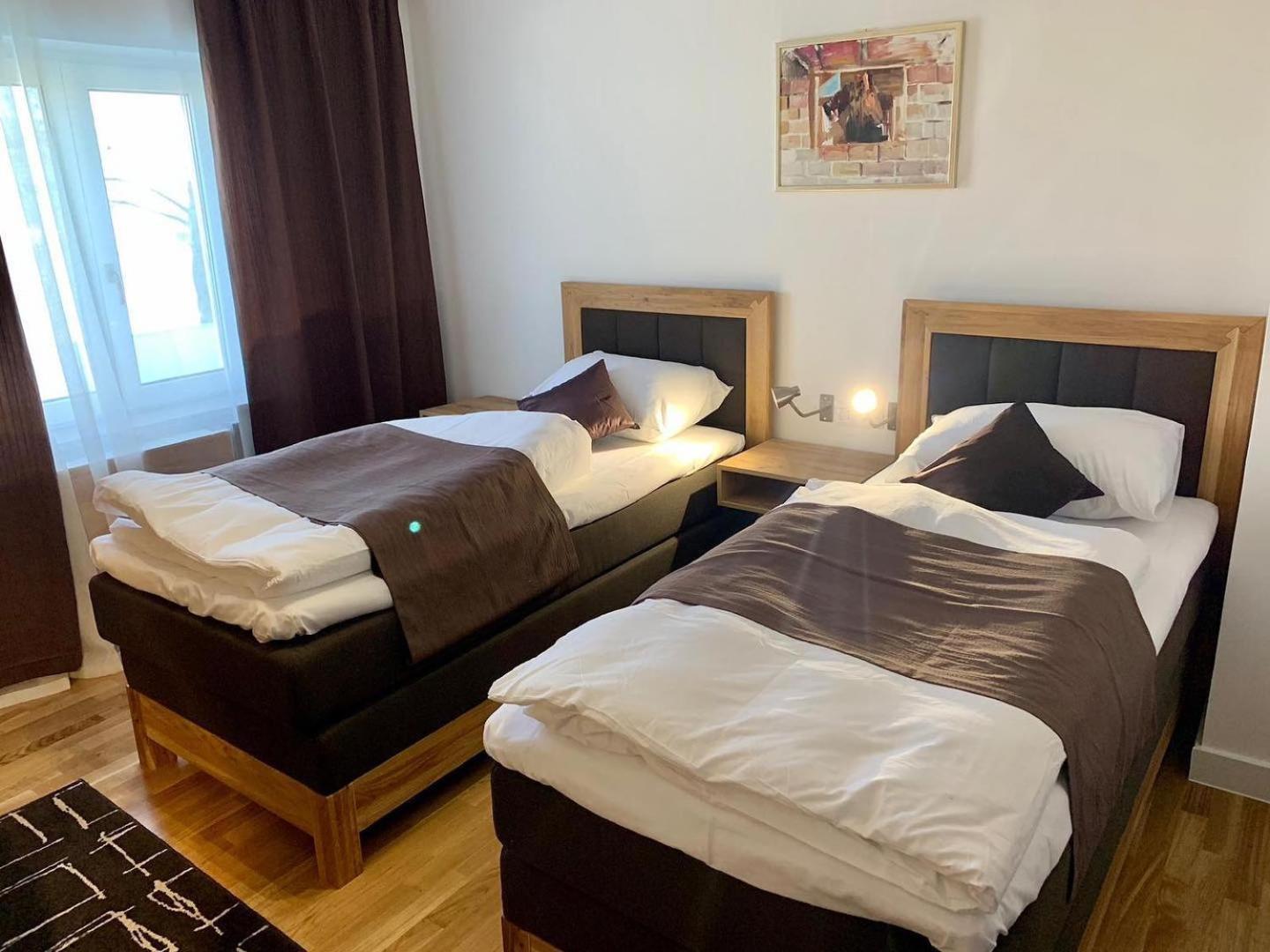 Motel Kiwi Grude Экстерьер фото